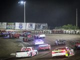 EL AQUILES SPEEDWAY PARK TUVO UNA VELADA ESPECTACULAR CON EL “GRAN PREMIO MÁS COLORS”.
